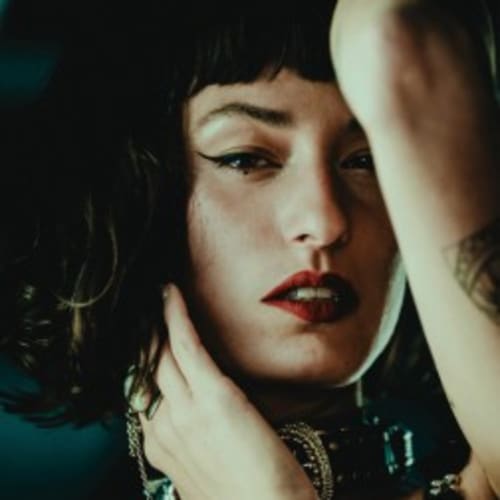 Lola Cerise