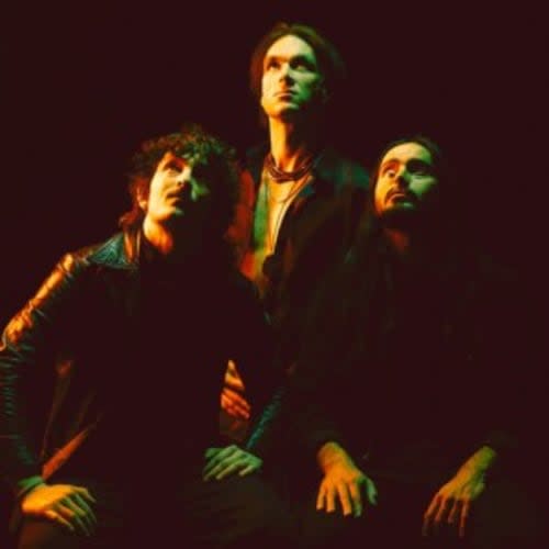 Dirty Sound Magnet