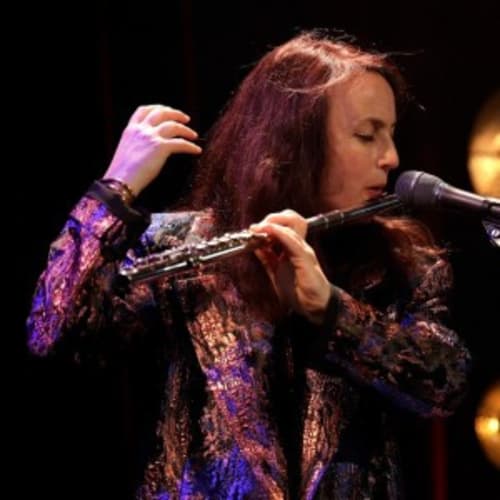 Ninon Valder