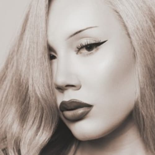 MAGDA C