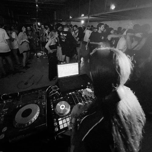 DEEJAY GABS