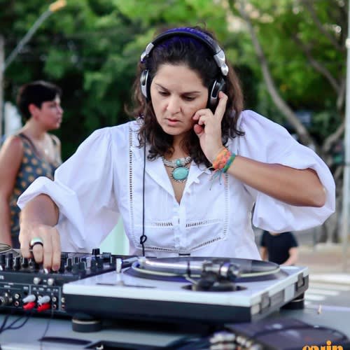 dj pri loyola