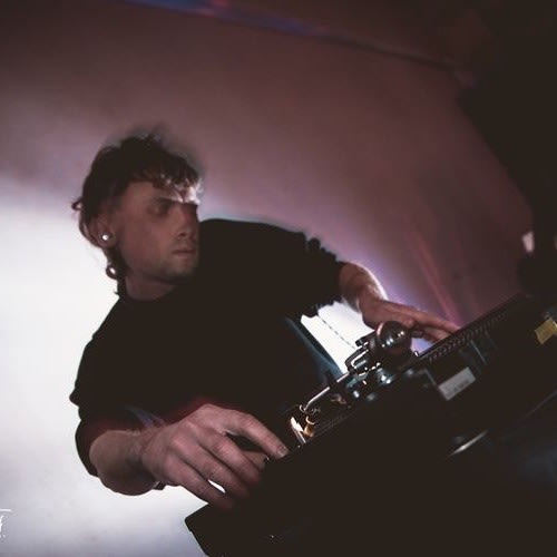 Erik Stratosferik
