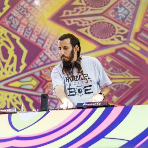 DJ TuyTuy