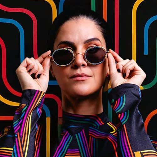 Júlia Cruvinel 🎧