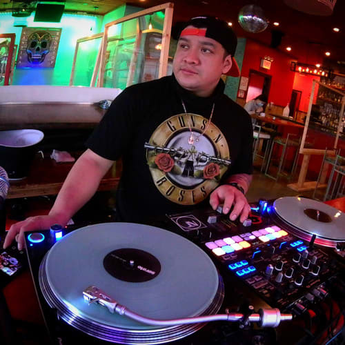 DjDeckoe