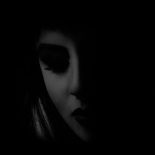 M O R R / Caroline Morr