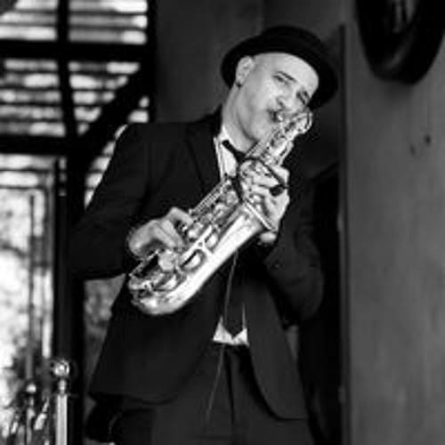 Oliver Sax