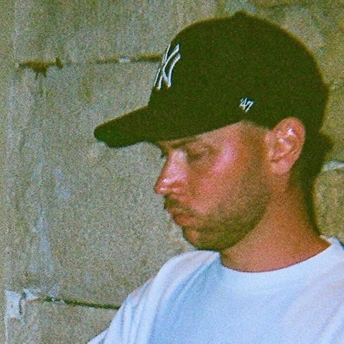 TOMË