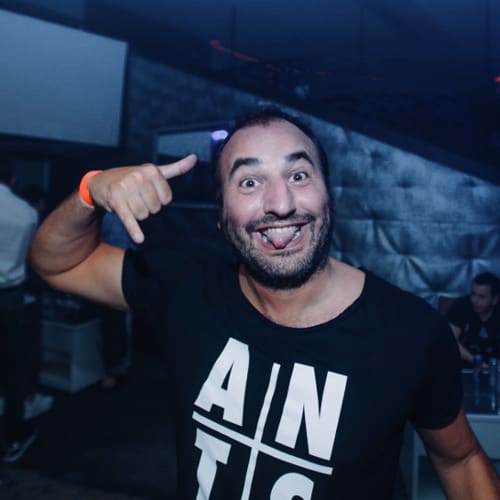 Tony Moya