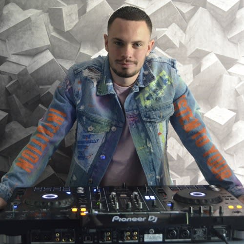 DJ NOISY