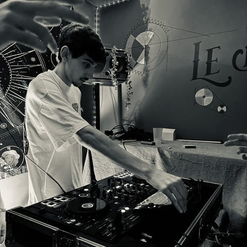 Zaarour DJ