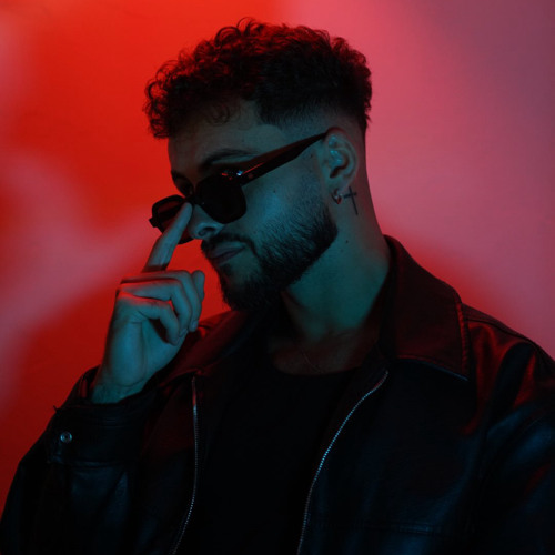 Who I am · Dates de tournée, musique et autres