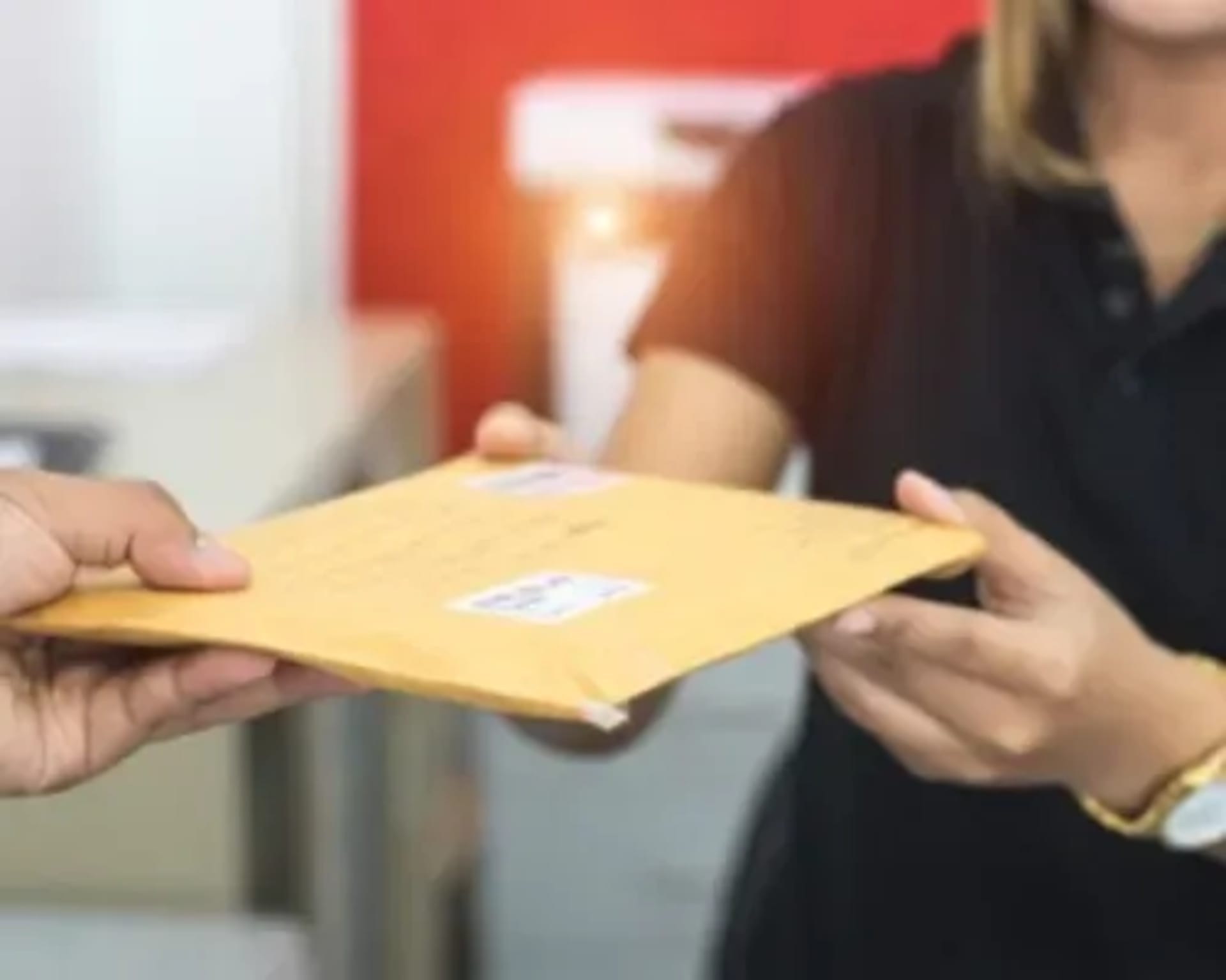 reexpedition courrier