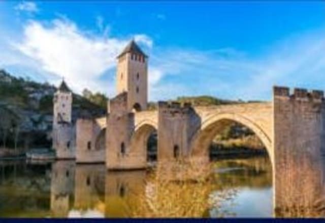 Photograph of Cahors