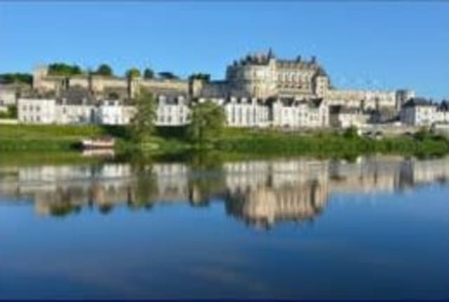Photograph of Joue-les-Tours