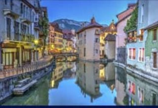 Photograph of Saint-Julien-en-Genevois