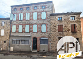 Immeuble à Maclas, 320 m²
