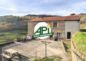 Maison à Bourg-Argental, 168 m²