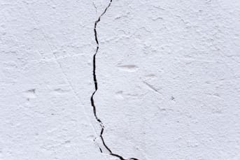 Fissure