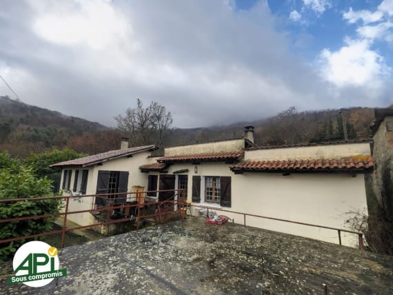 Maison à vendre à Véranne – 2 pièces, 61 m²