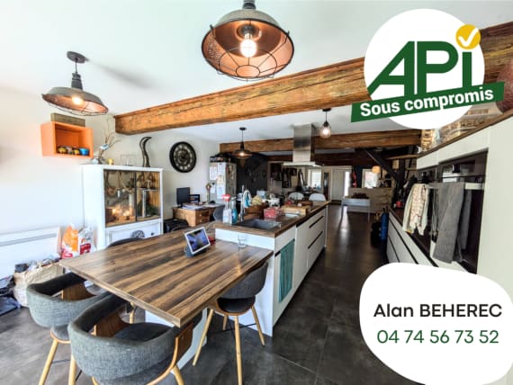 Maison à vendre à Maclas – 5 pièces, 165 m²