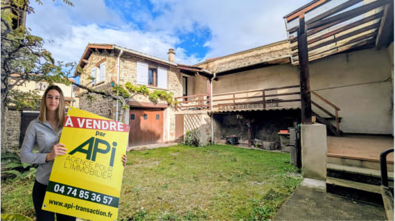 Maison à vendre à Peyraud – 3 pièces, 97 m²
