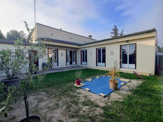 Maison à vendre à Roussillon – 5 pièces, 125 m²