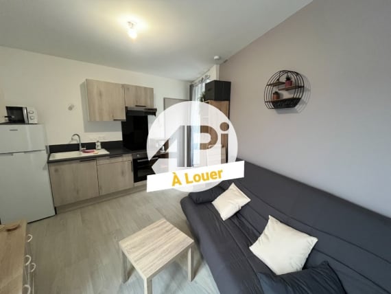 Appartement à louer à Serrières – 1 pièce, 15 m² – 408 € / mois