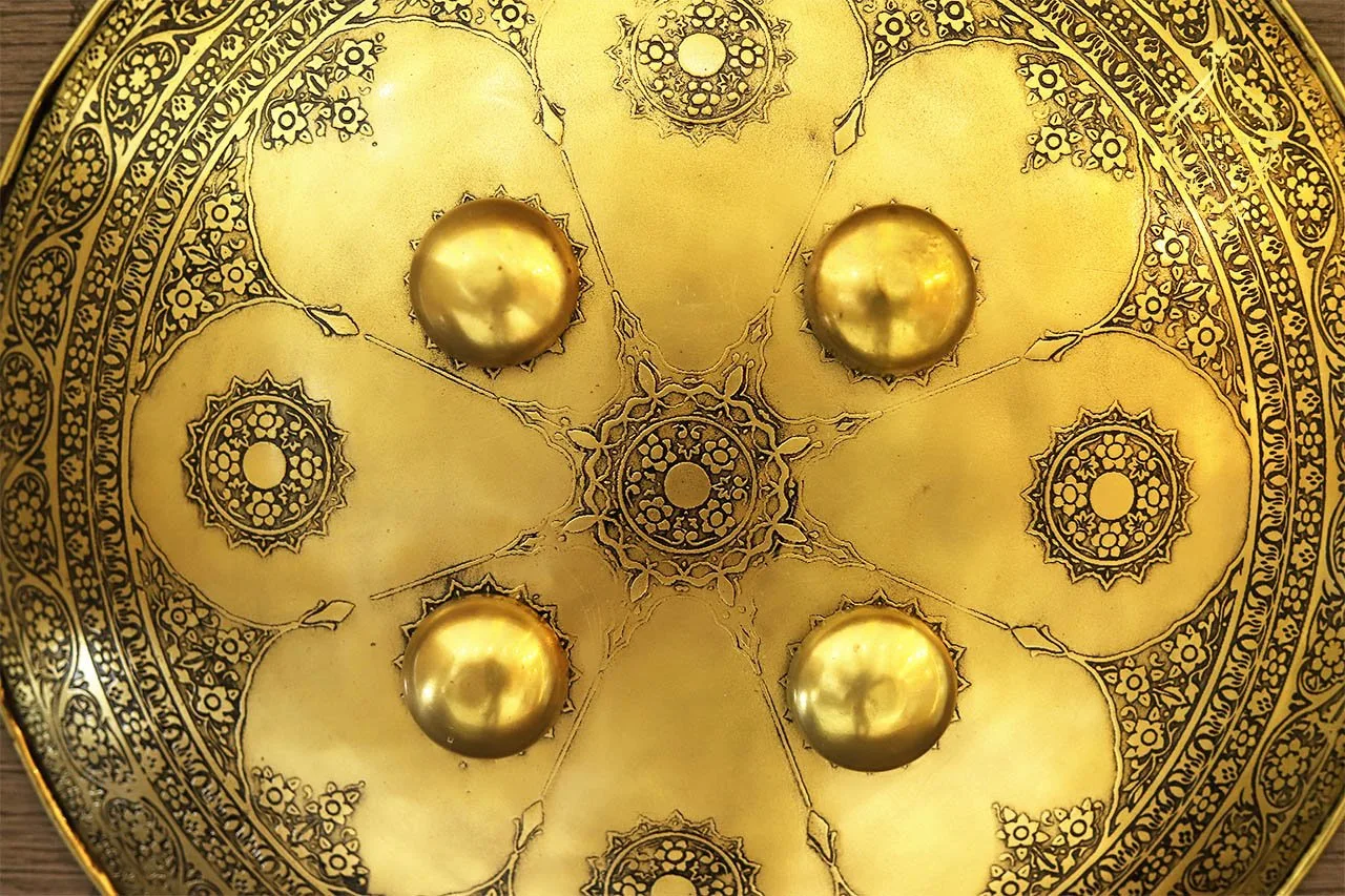 Brass Shield thumbnail 3