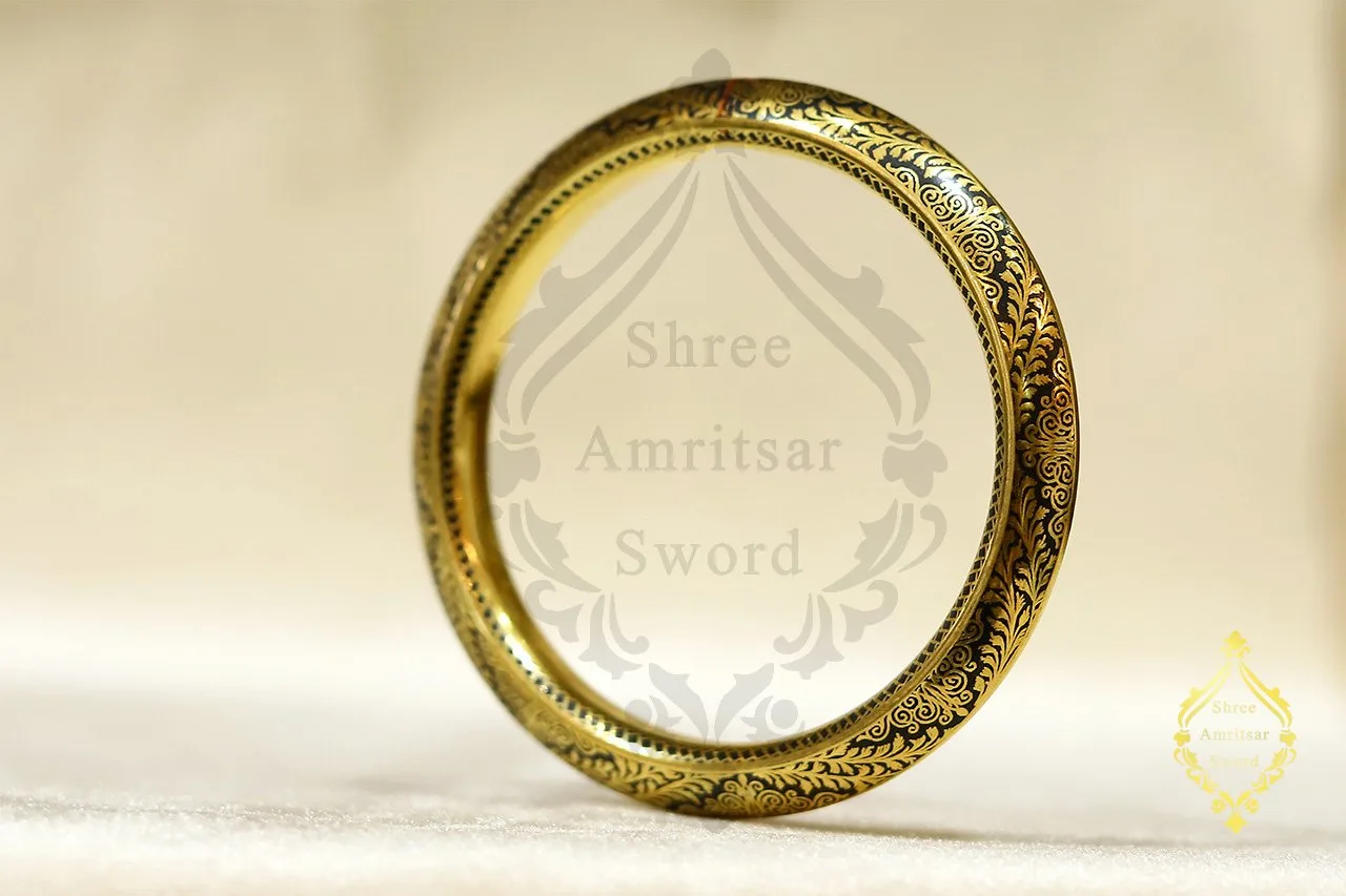 Gold Kada / Bracelet