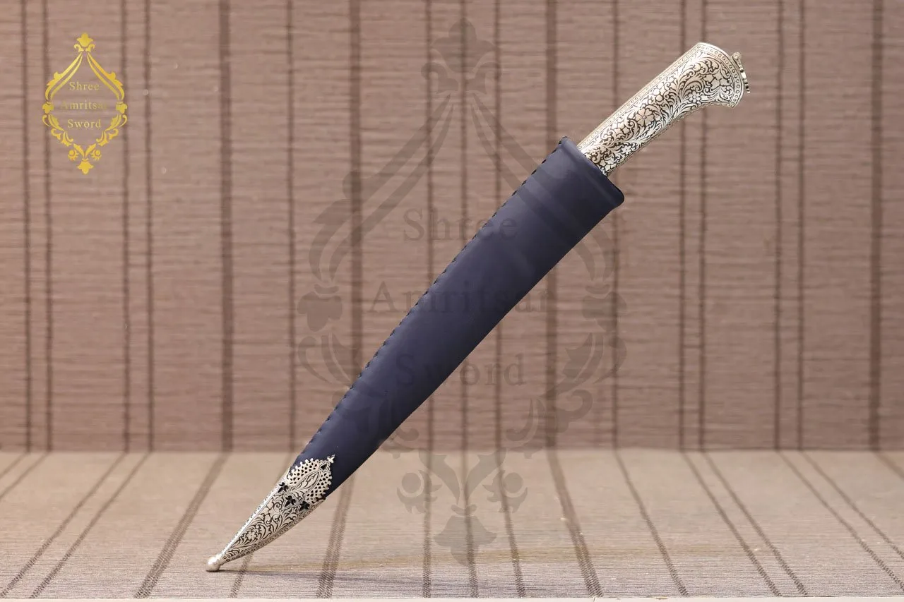Silver Dagger thumbnail 2