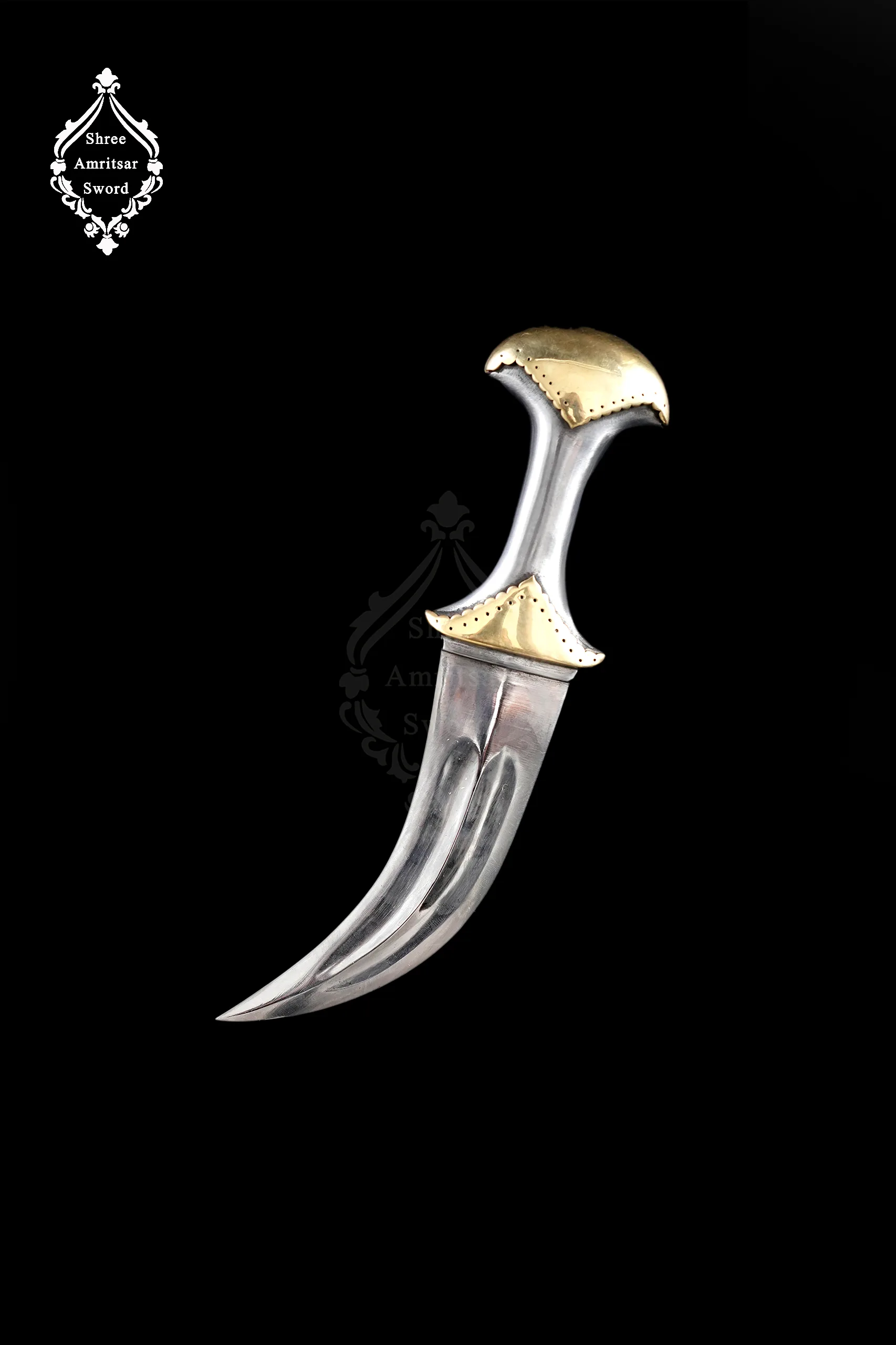 Arabian Dagger thumbnail 3