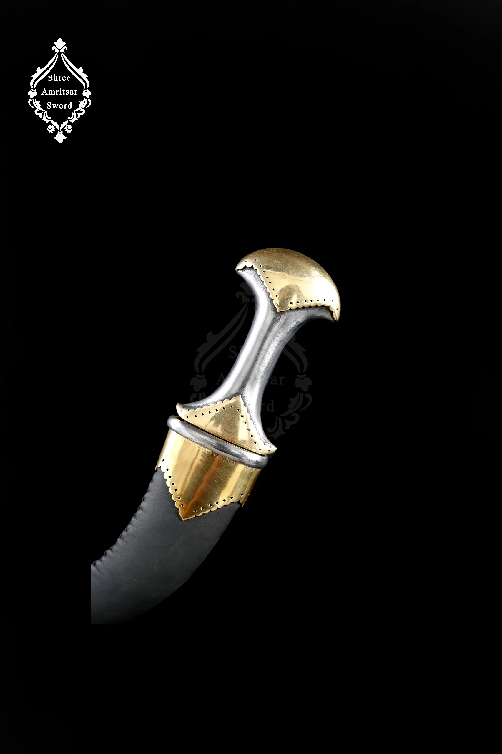 Arabian Dagger thumbnail 4