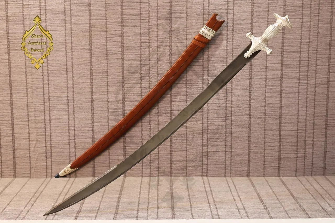 Royal Silver Sword thumbnail 4