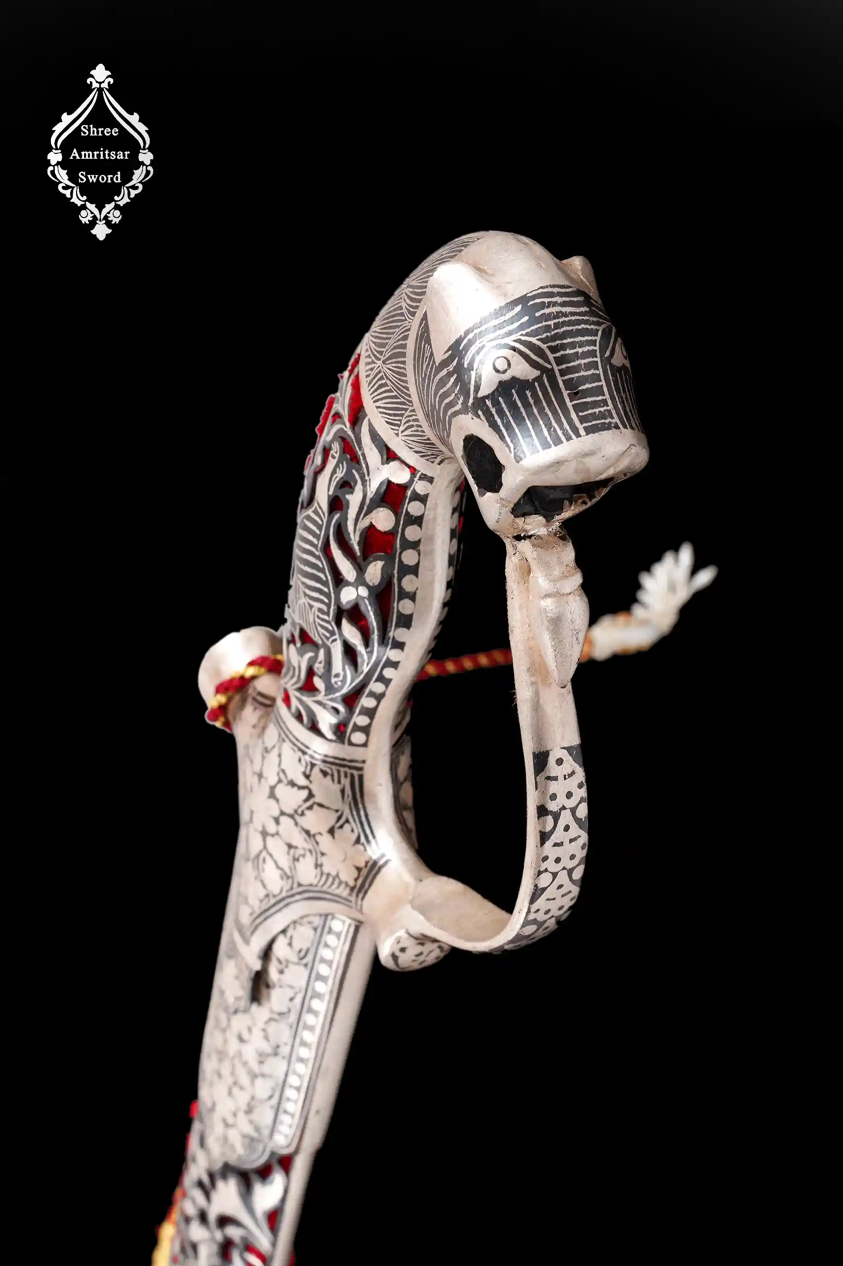 Tiger Hilt Silver Sword thumbnail 6