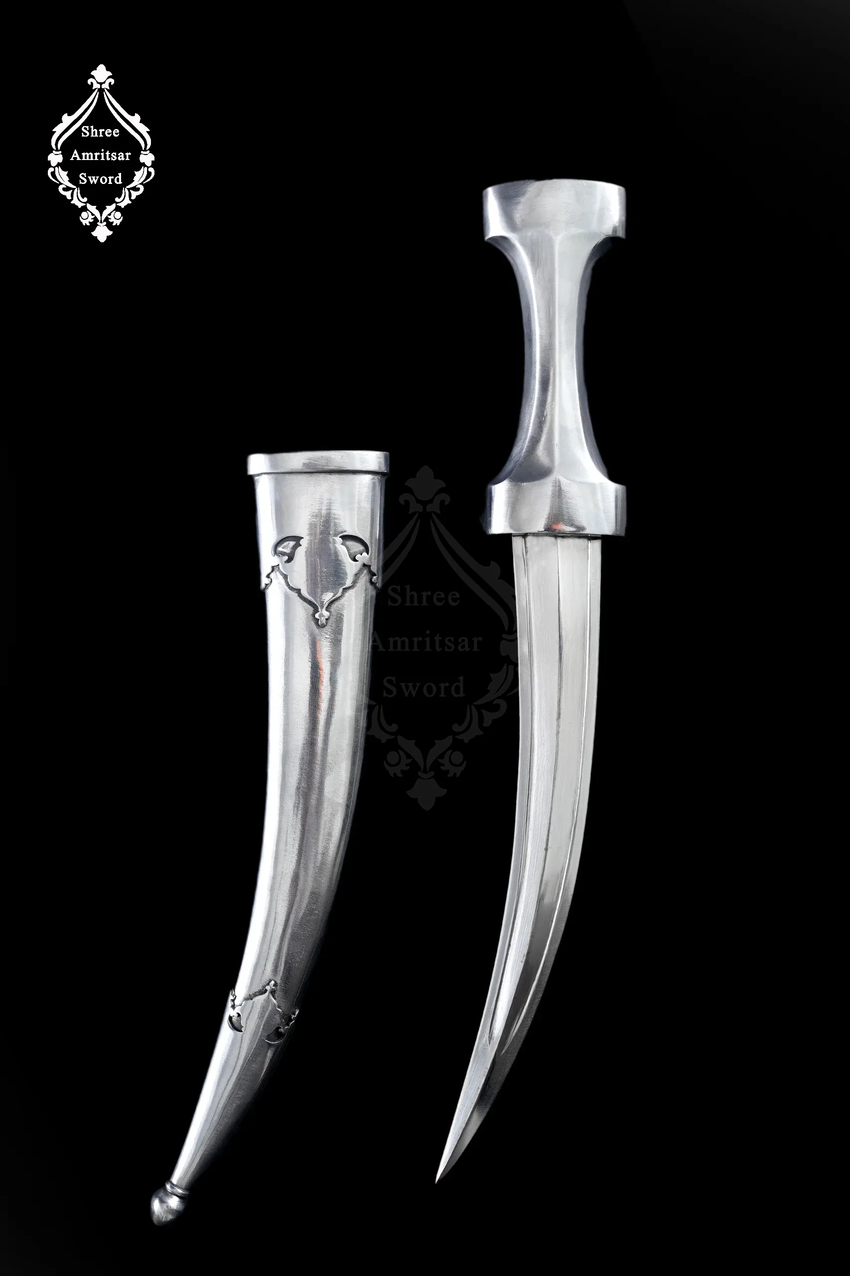 Arabian Jambiya Dagger thumbnail 2