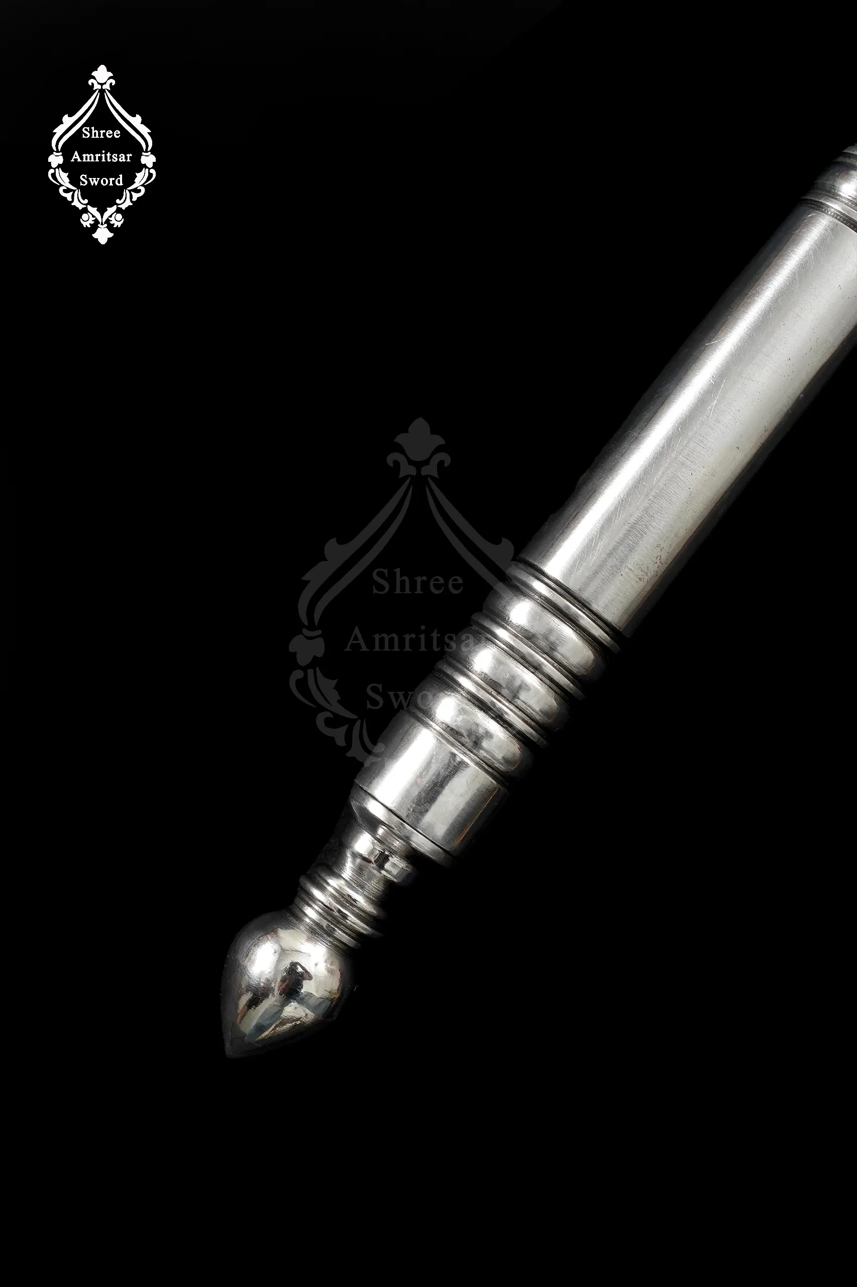 Double-Headed Zaghnal Axe (Crowsbeak Axe) thumbnail 3