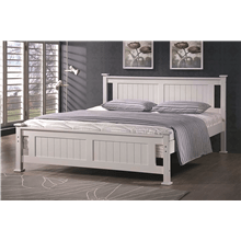 מיטה זוגית מעץ מלא