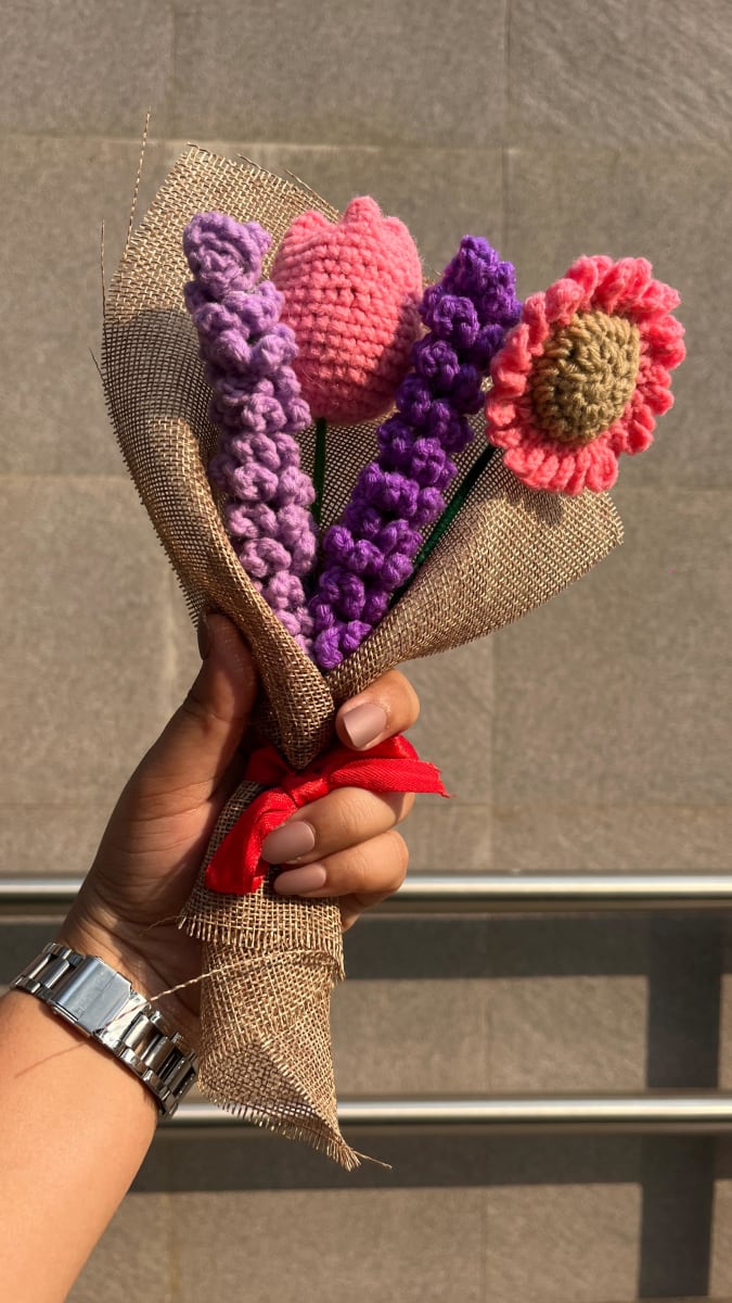 Four-Flower Charm thumbnail 2