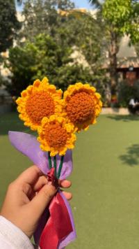 Sunny SUNFLOWER - Image 1