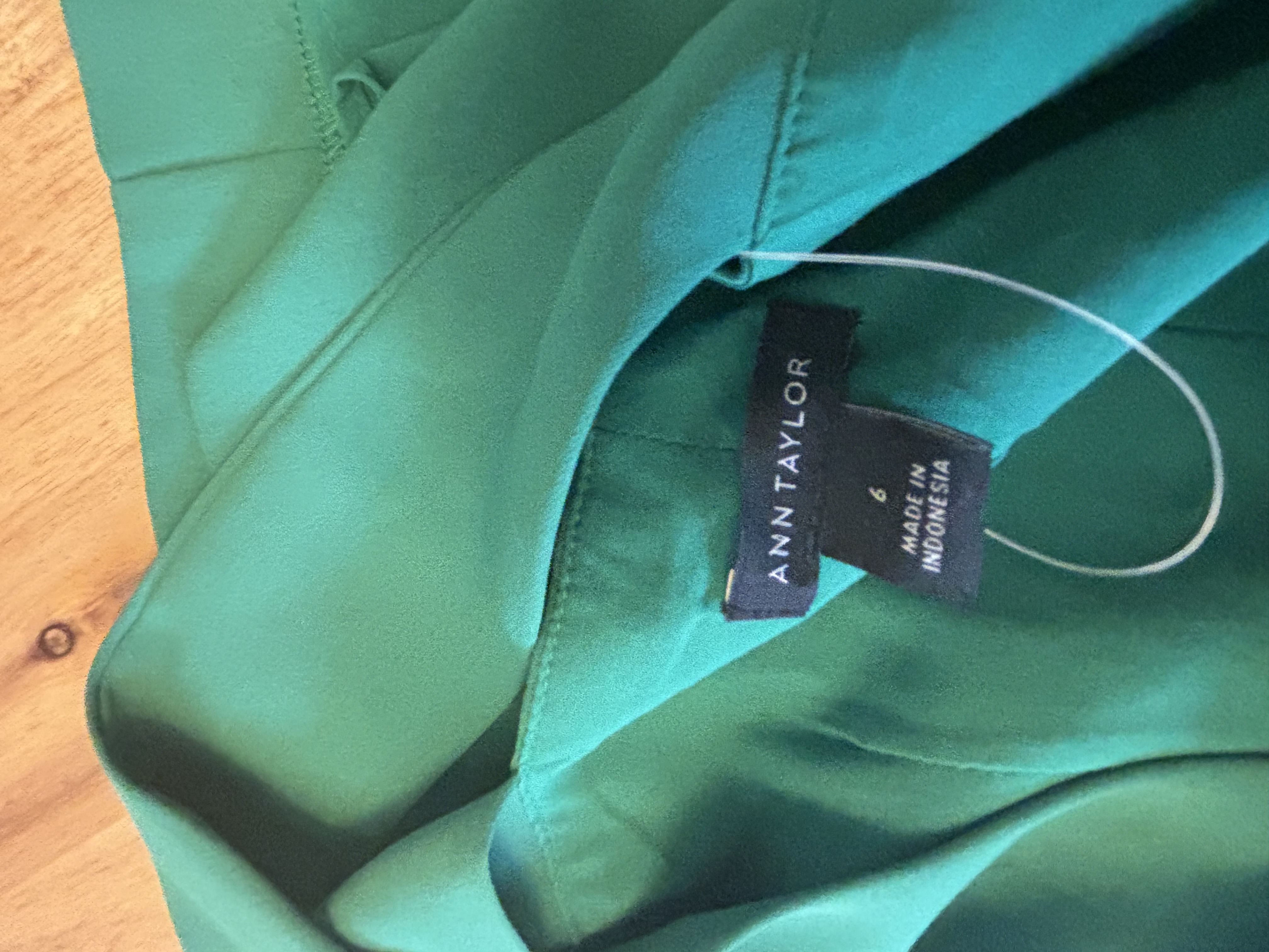 Ann Taylor Chic Green Sheath Dress