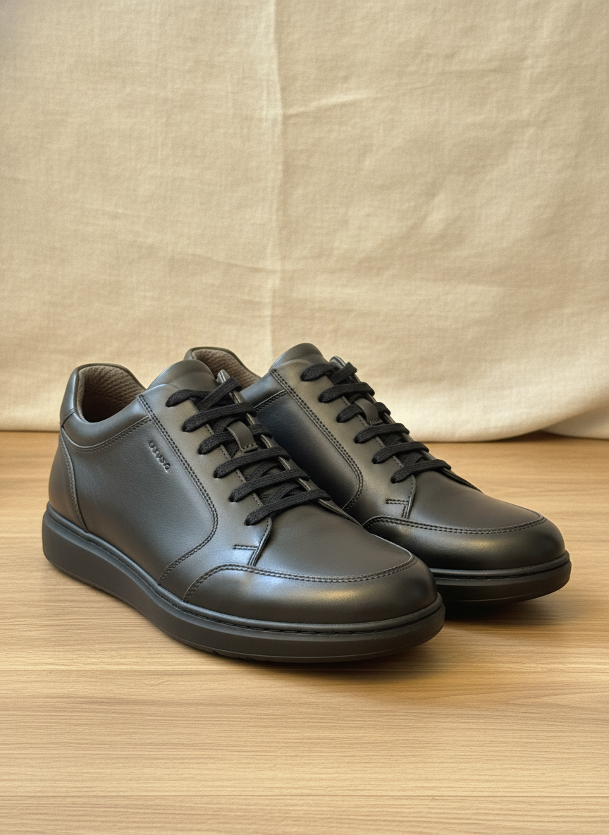Ecco Men's Leather Sneakers - Studio Shot