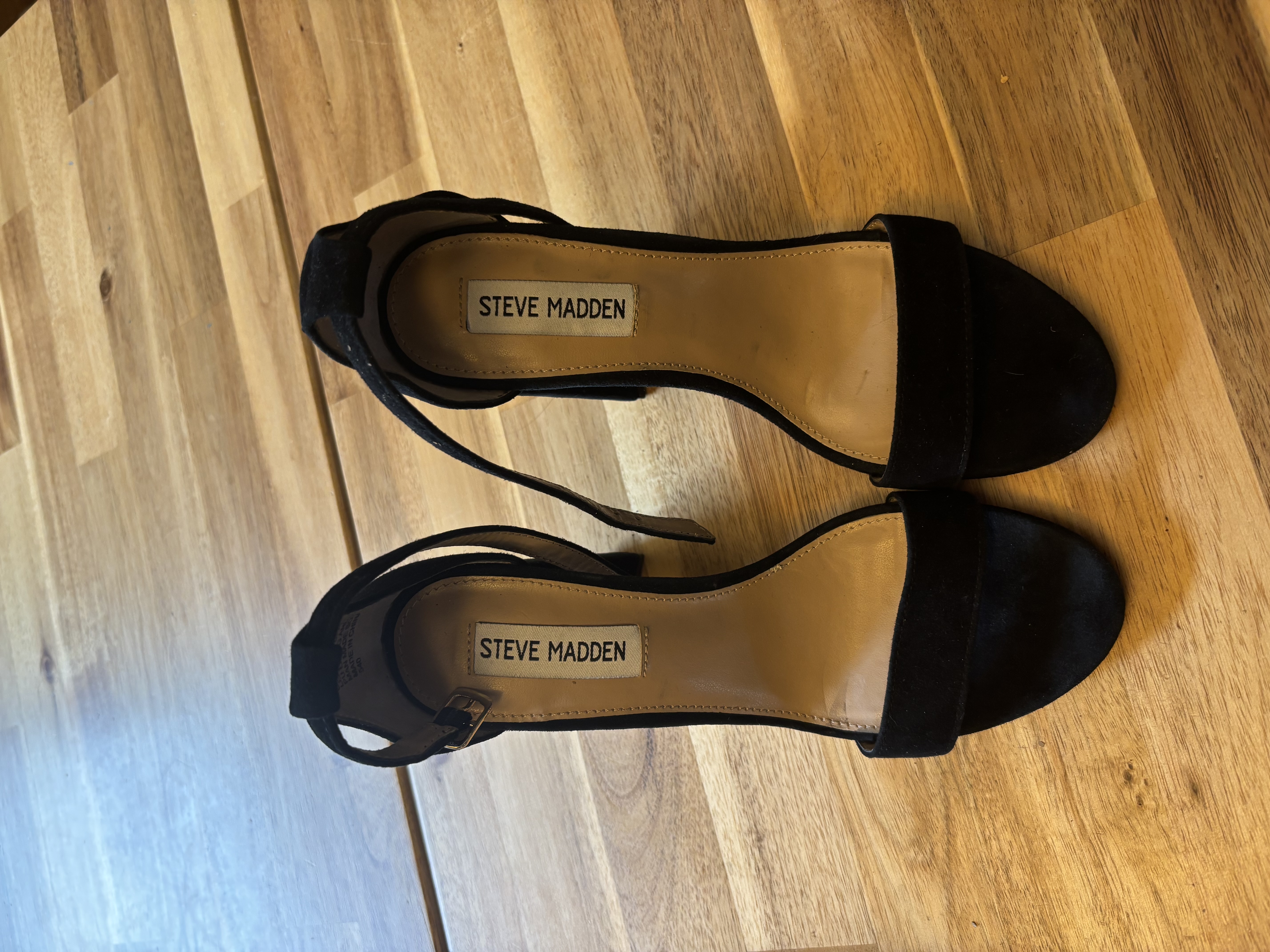 Steve Madden Chic Black Heels