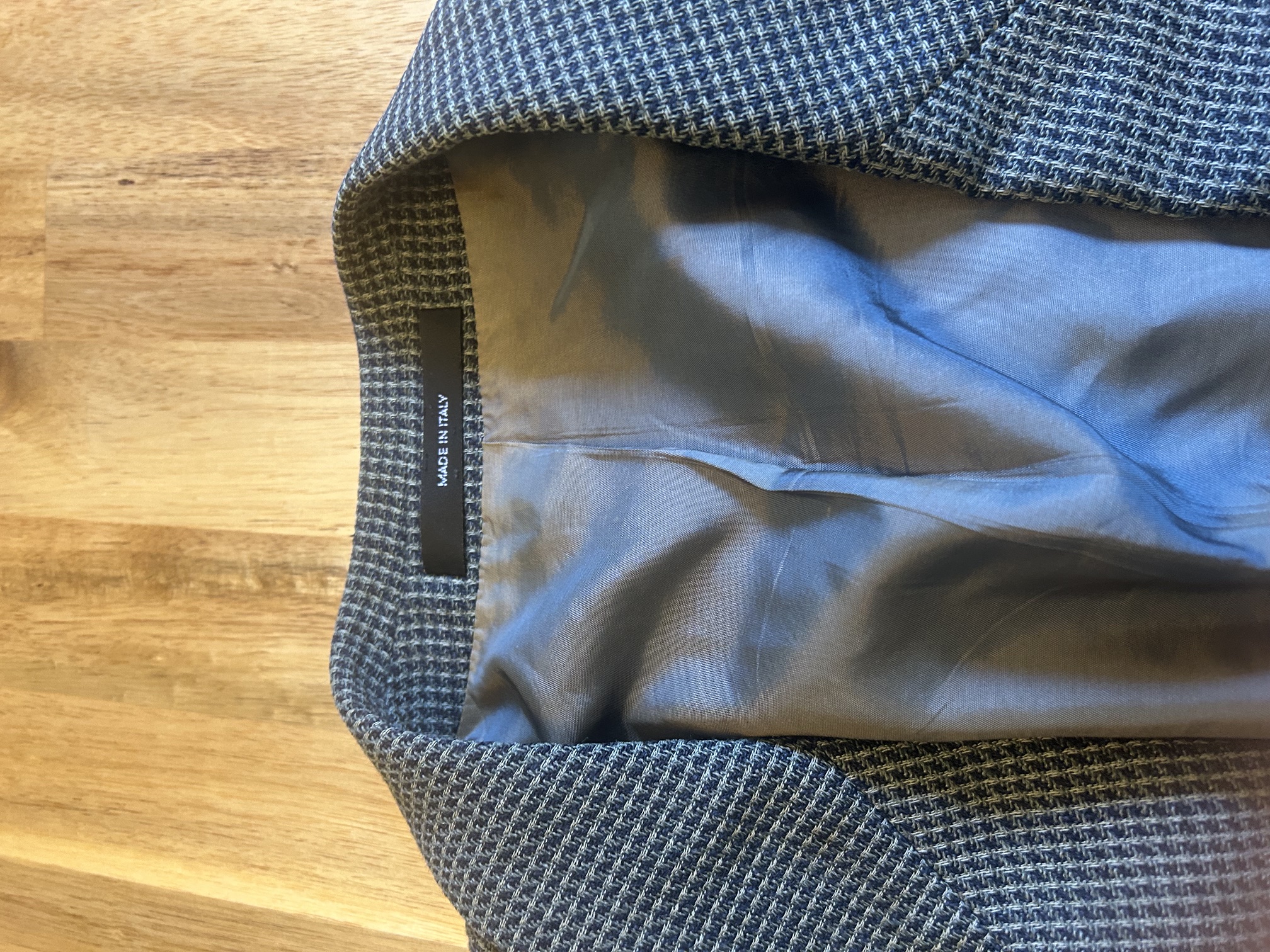 Armani Classic Men's Suit Jacket