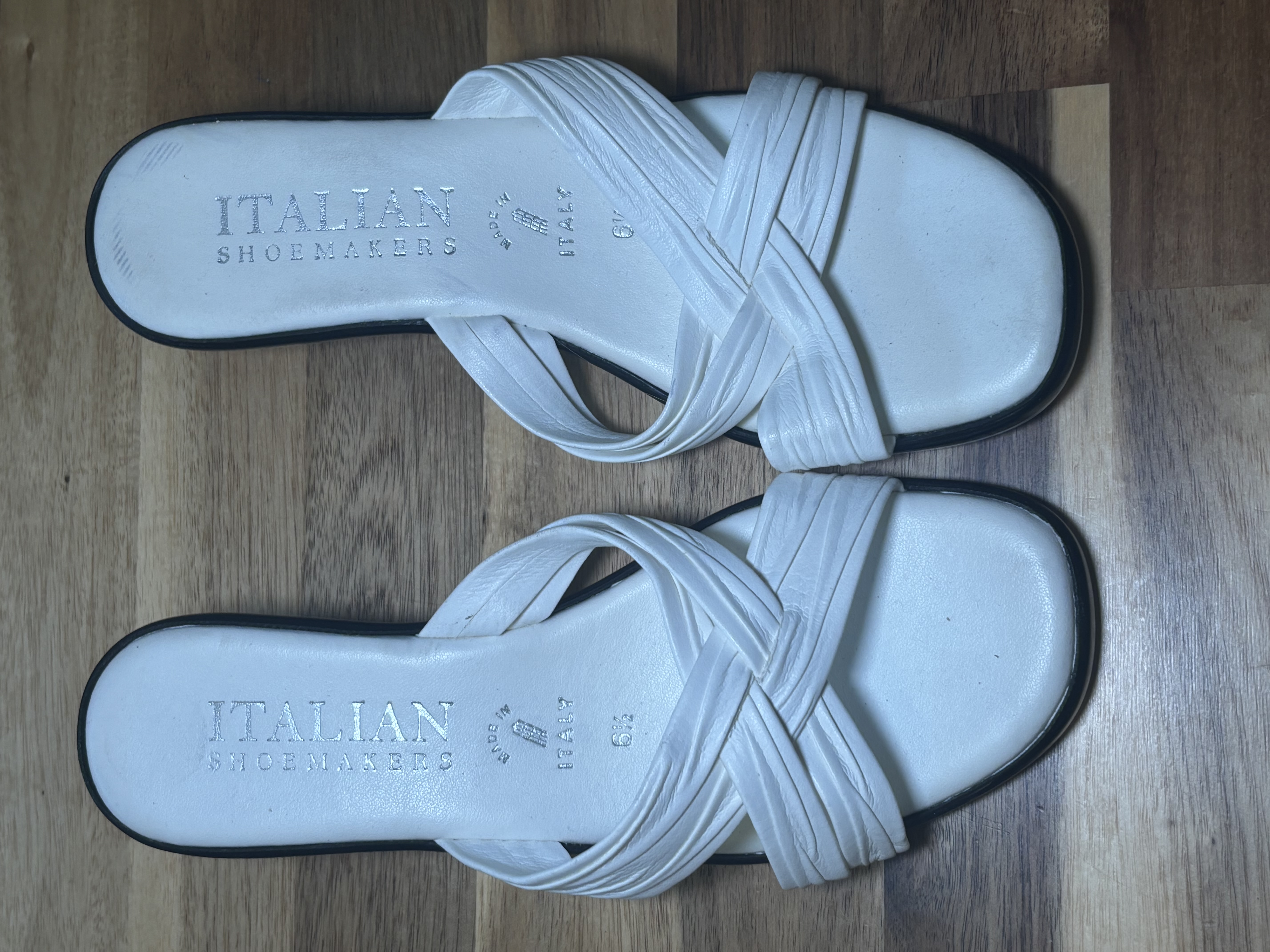 Italian Shoemakers Elegant White Sandals