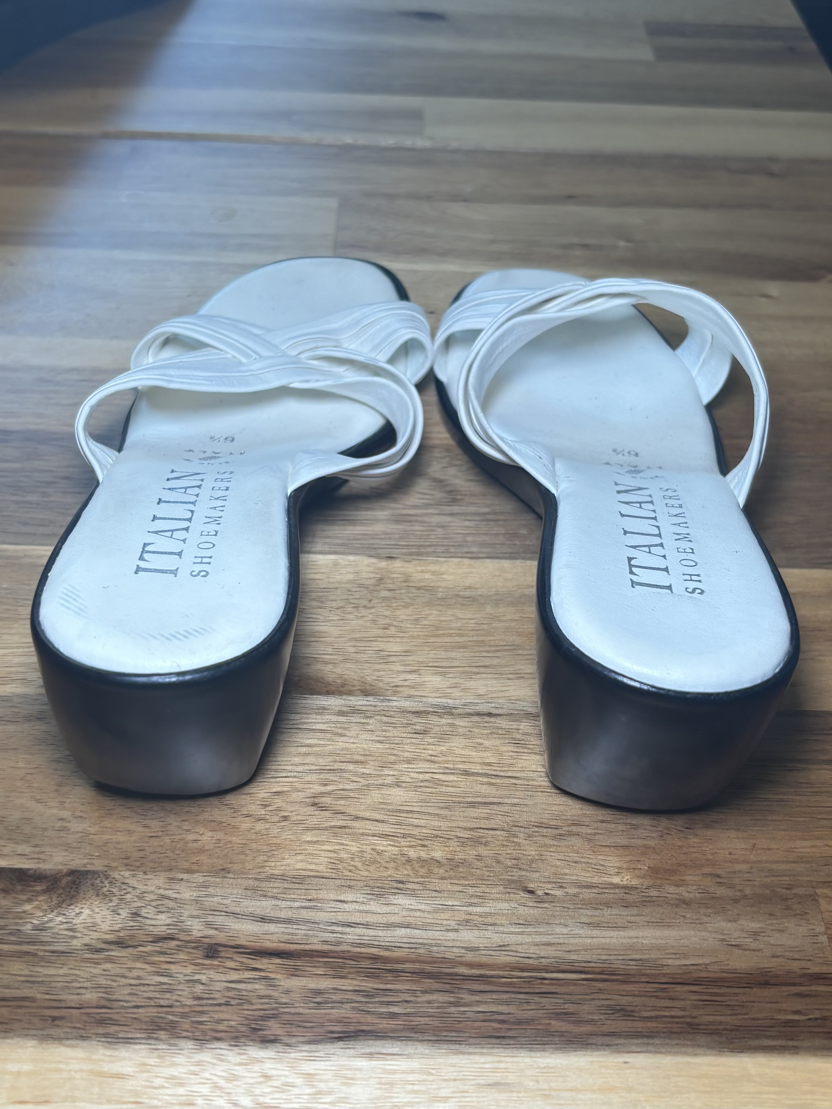 Italian Shoemakers Elegant White Sandals