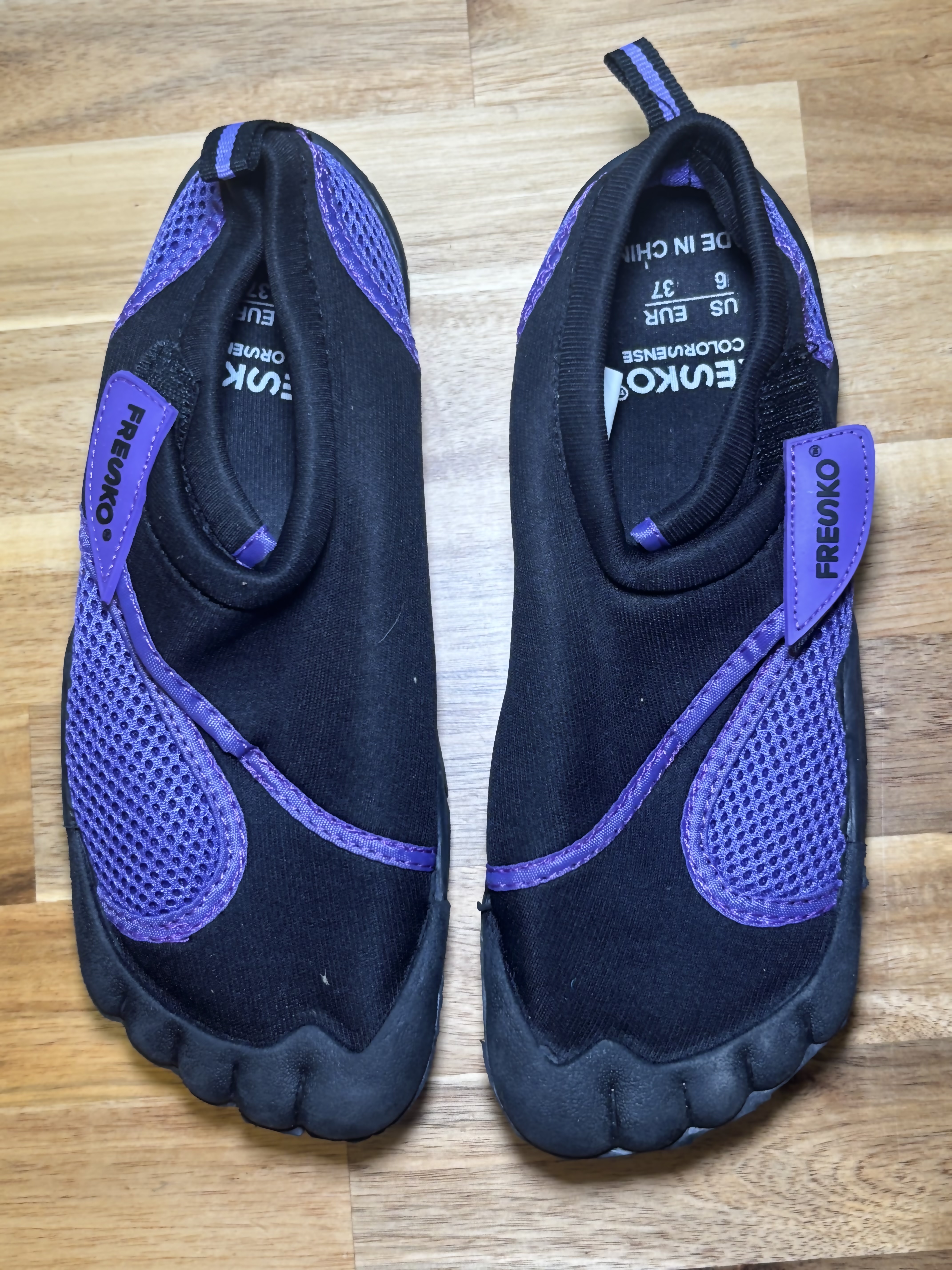 Fresko Vibrant Water Shoes