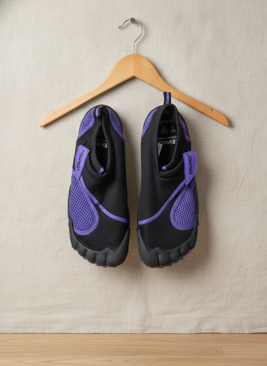 Fresko Vibrant Water Shoes - Studio Shot
