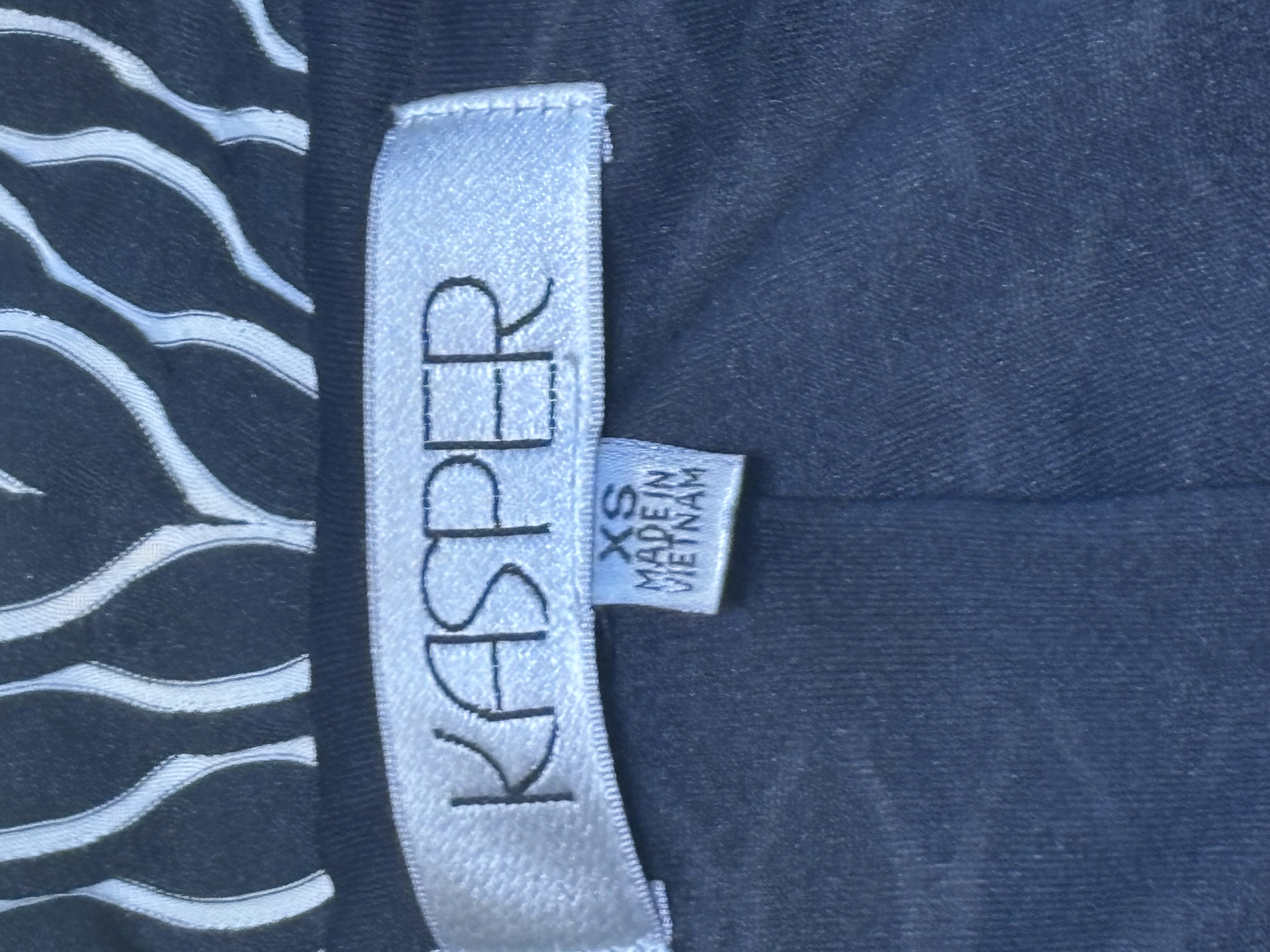Kasper Patterned Blazer